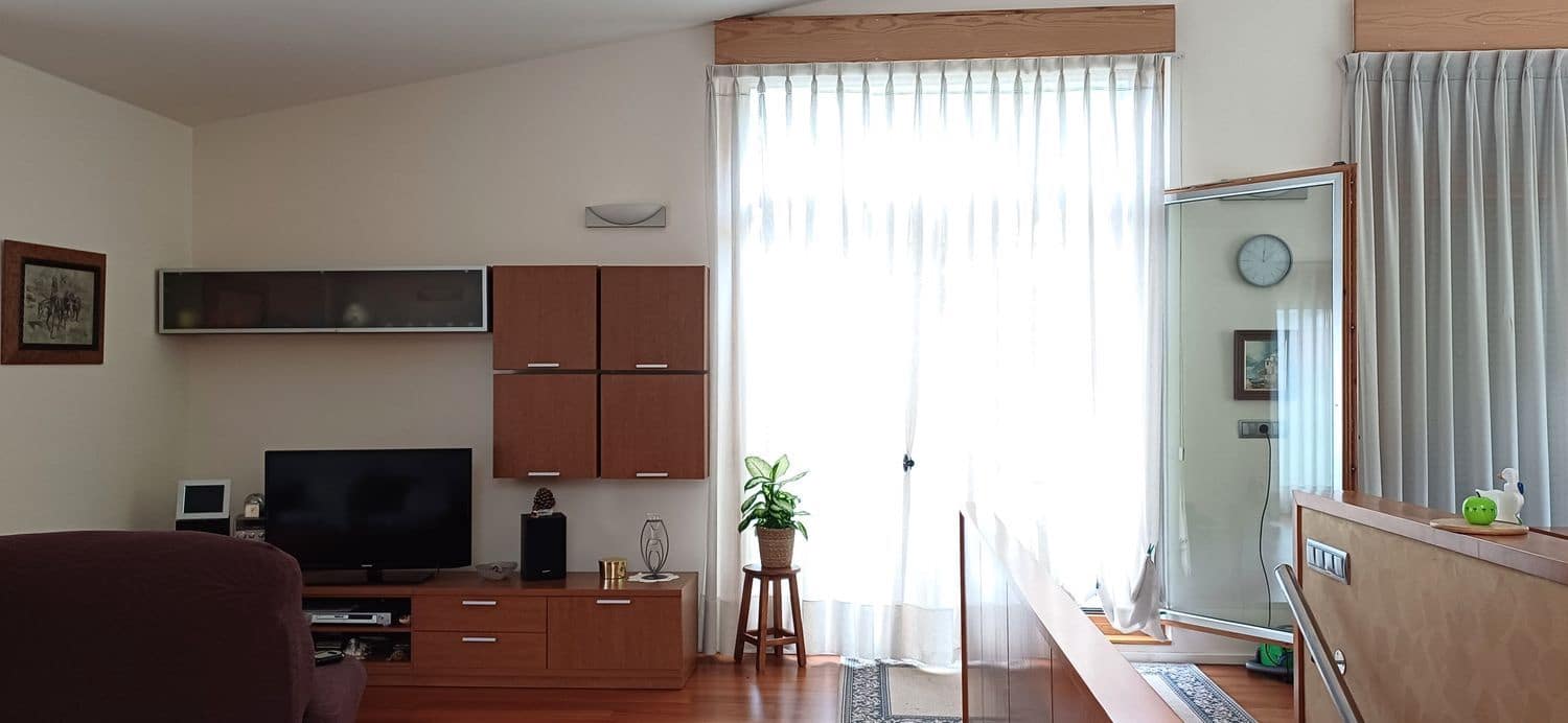 4 soveværelse Byhus til salg i San Martin del Rey Aurelio med garage - € 325.000 (Ref: 9129418)