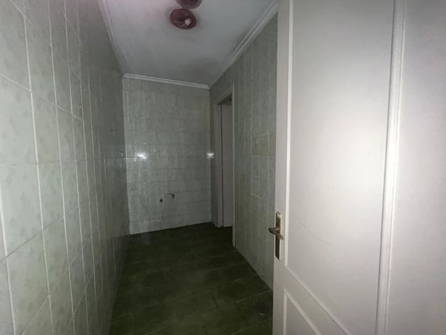 Kommersiell att hyra i Castrillón - 1 100 € (Ref: 9129419)