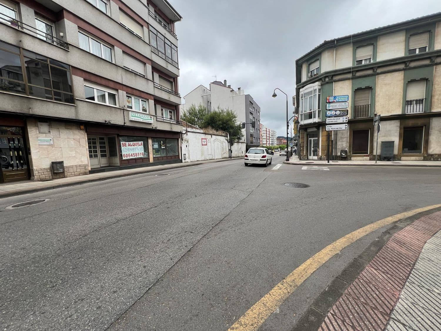 Erhverv til leje i Castrillon - € 1.100 (Ref: 9129419)