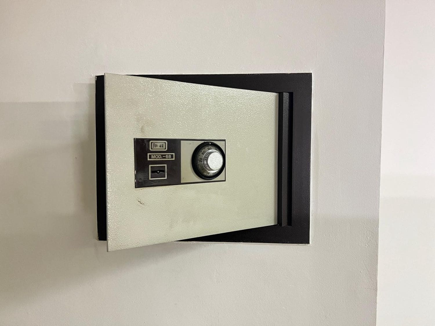 Erhverv til leje i Aviles - € 1.300 (Ref: 9129420)