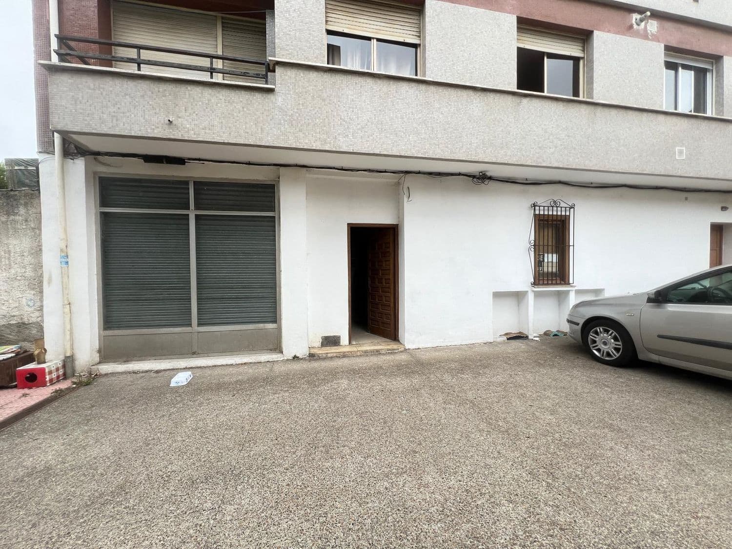 Erhverv til salg i Castrillon - € 226.500 (Ref: 9129421)