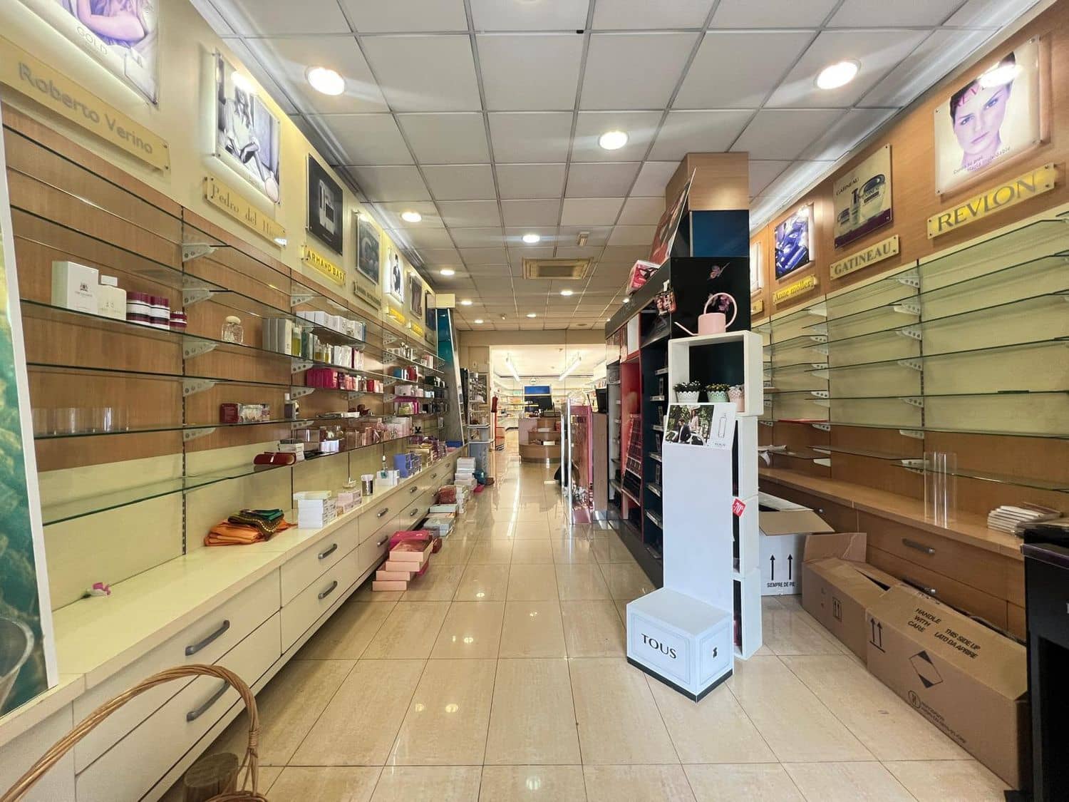 Kommersiell til salgs i Castrillon - € 180 000 (Ref: 9129423)