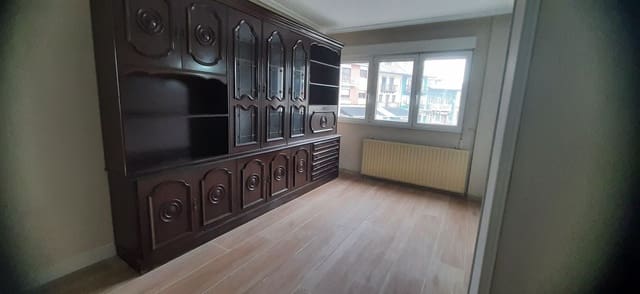 4 soveværelse Lejlighed til salg i Siero - € 145.000 (Ref: 9129424)