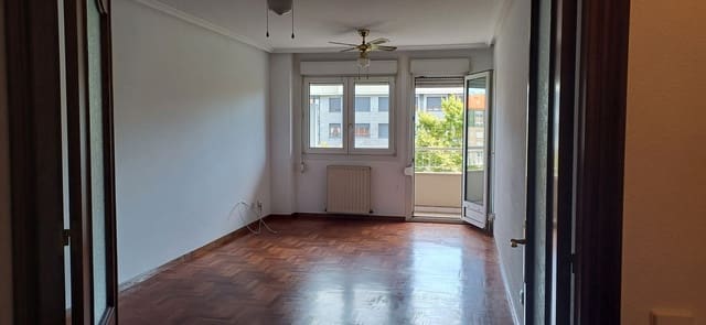 2 chambre Appartement à vendre à Centro Urbano, Gijón avec garage - 250 000 € (Ref: 9136911)