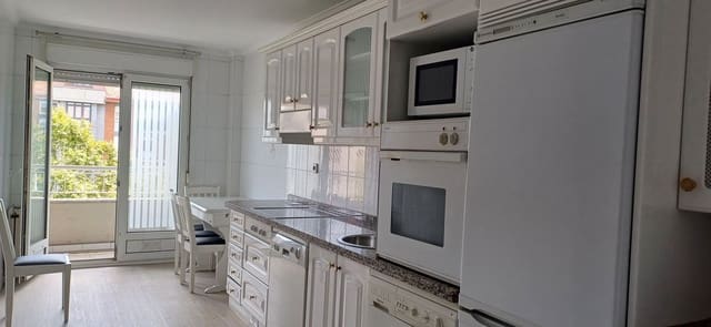 2 chambre Appartement à vendre à Centro Urbano, Gijón avec garage - 250 000 € (Ref: 9136911)