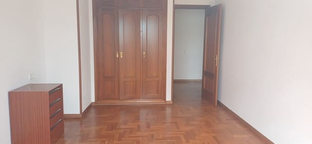 2 chambre Appartement à vendre à Centro Urbano, Gijón avec garage - 250 000 € (Ref: 9136911)