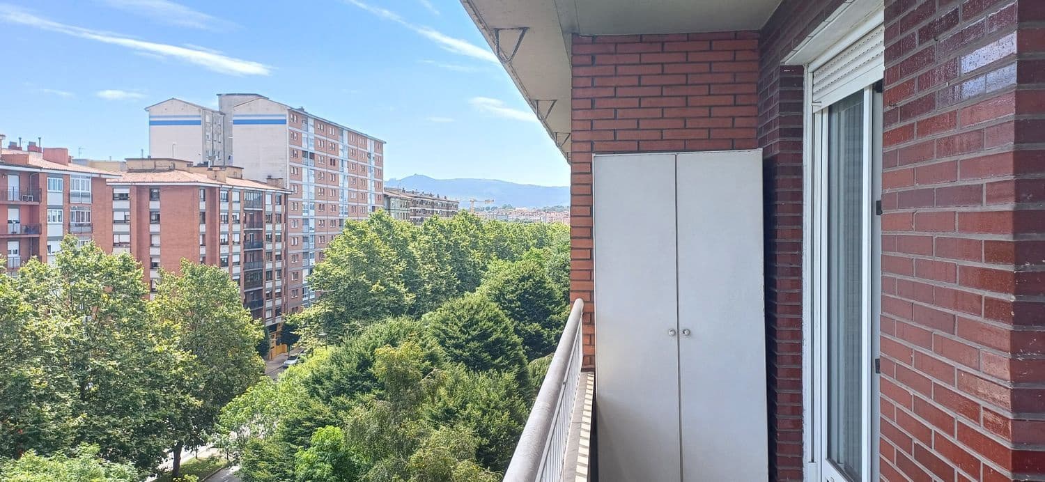 2 soverom Leilighet til salgs i Gijon med garasje - € 250 000 (Ref: 9136911)