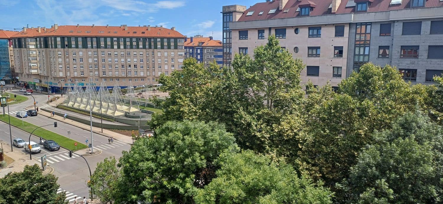 2 soverom Leilighet til salgs i Gijon med garasje - € 250 000 (Ref: 9136911)