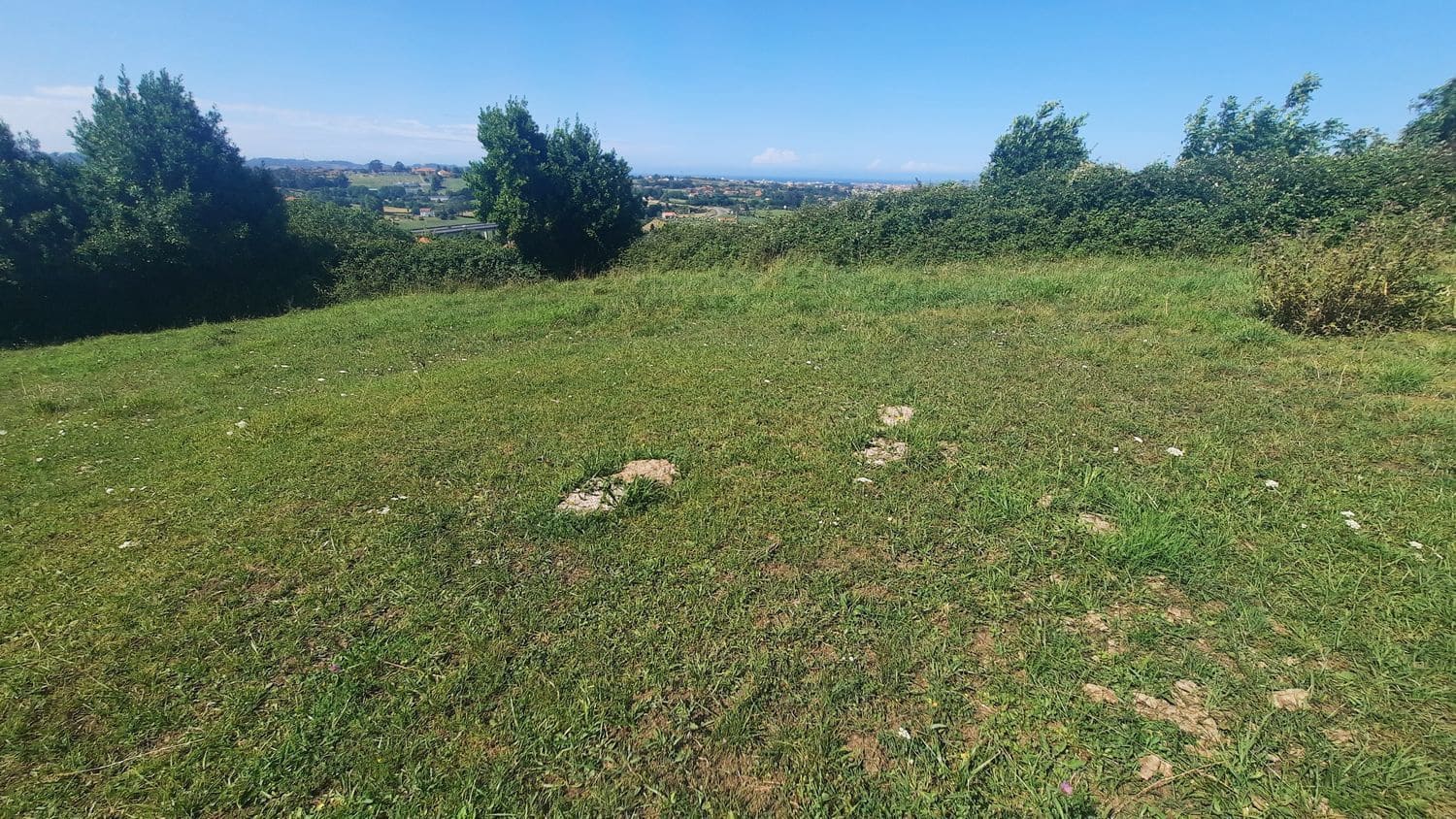 Ubebygd land til salgs i Gijon - € 25 000 (Ref: 9136913)