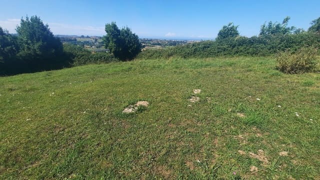 Mark till salu i Gijón - 25 000 € (Ref: 9136913)