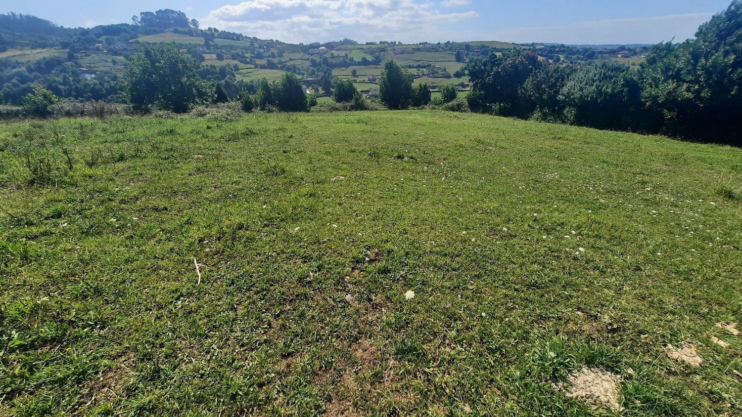 Ubebygd land til salgs i Gijon - € 25 000 (Ref: 9136913)