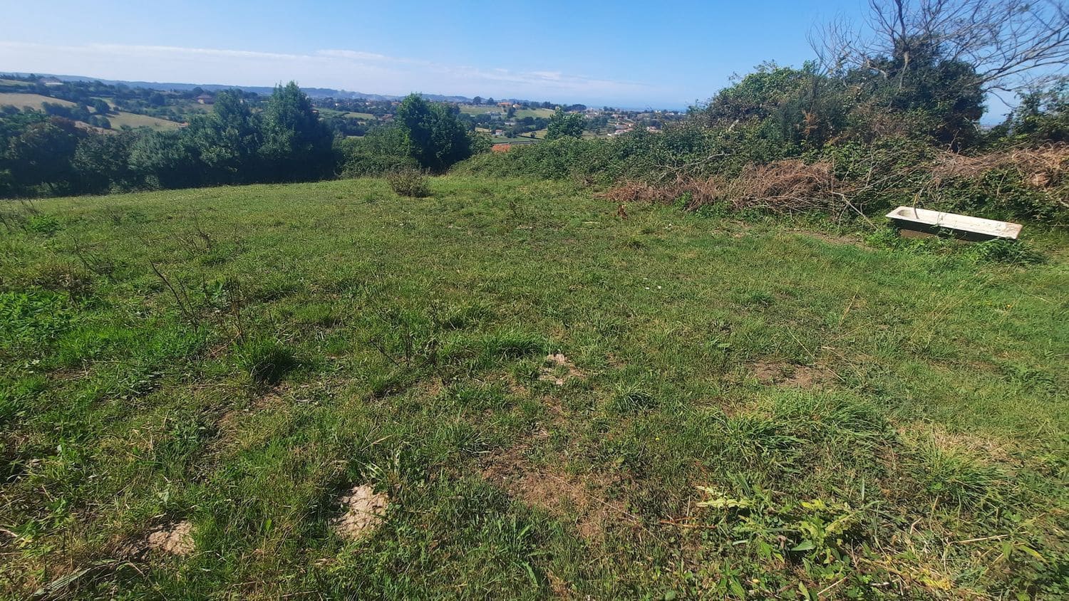 Ubebygd land til salgs i Gijon - € 25 000 (Ref: 9136913)