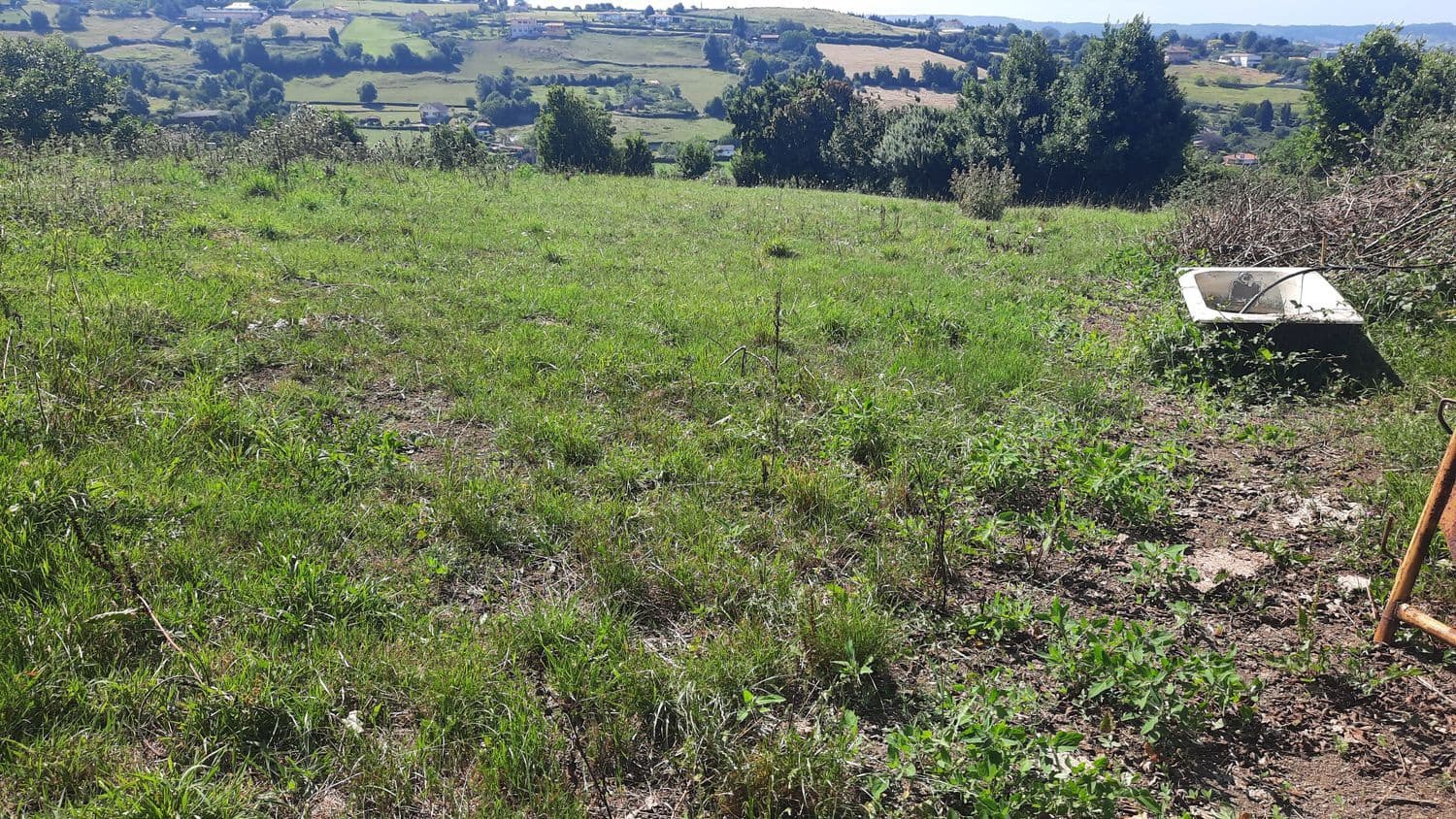 Ubebygd land til salgs i Gijon - € 25 000 (Ref: 9136913)