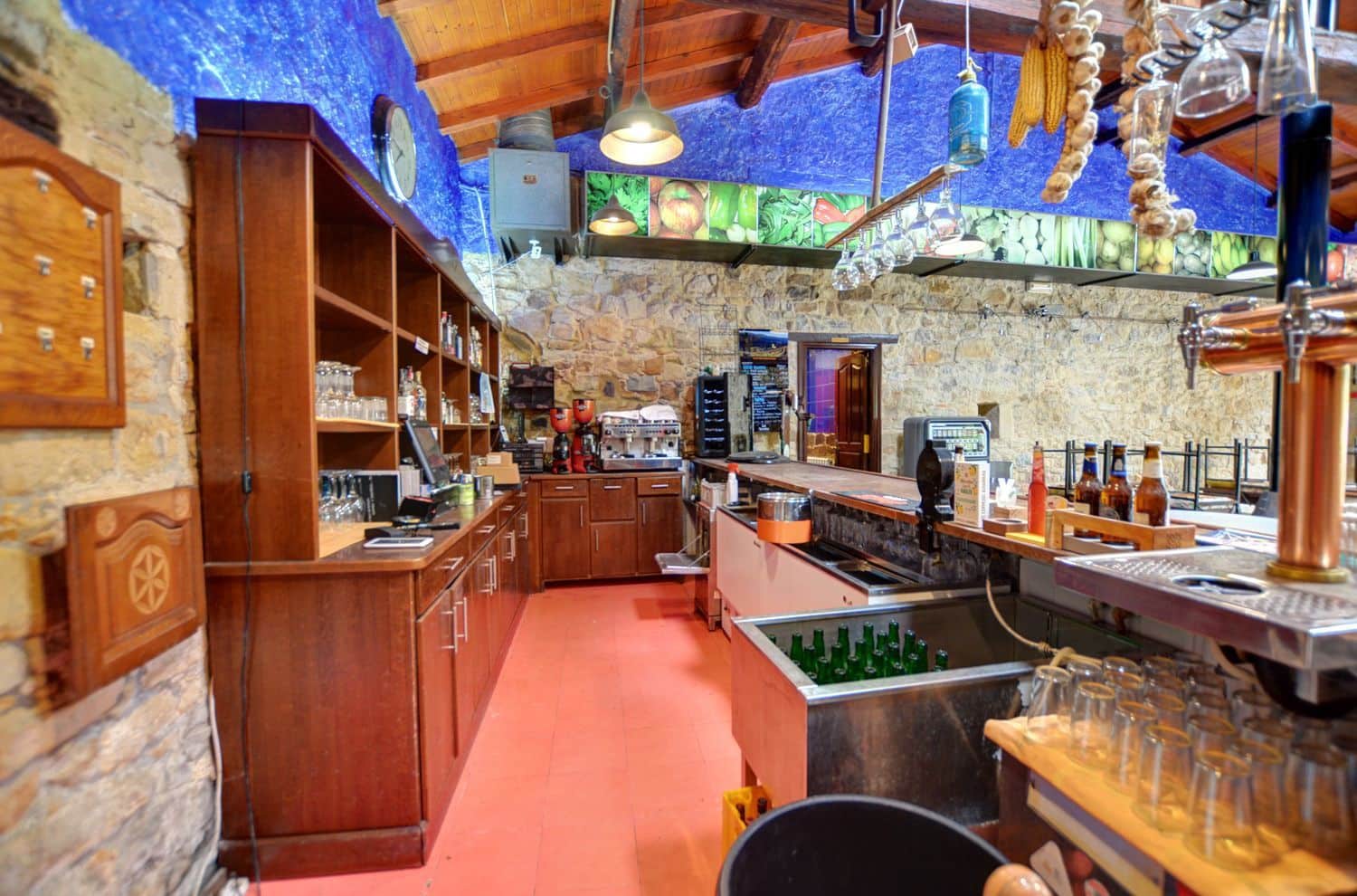 Restaurant/Bar til salgs i Gijon - € 800 000 (Ref: 9141164)