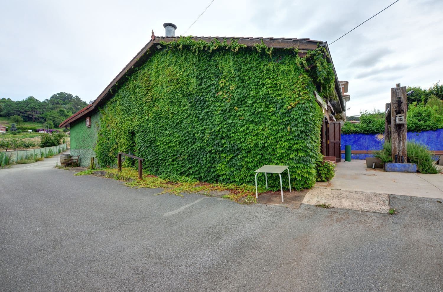 Restaurant/Bar til salgs i Gijon - € 800 000 (Ref: 9141164)