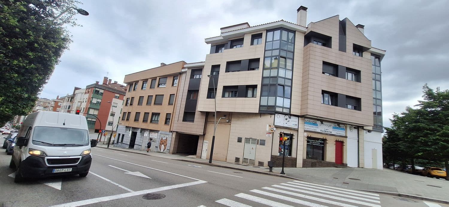 3 soveværelse Lejlighed til salg i Gijon med garage - € 248.000 (Ref: 9142528)