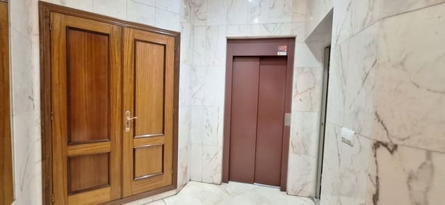 3 chambre Appartement à vendre à Centro Urbano, Gijón avec garage - 248 000 € (Ref: 9142528)