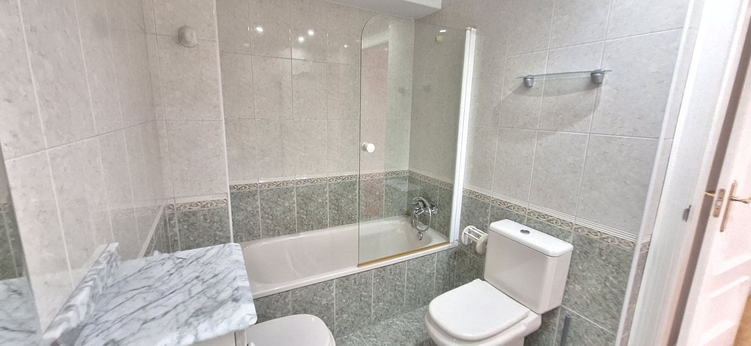 3 soveværelse Lejlighed til salg i Gijon med garage - € 248.000 (Ref: 9142528)