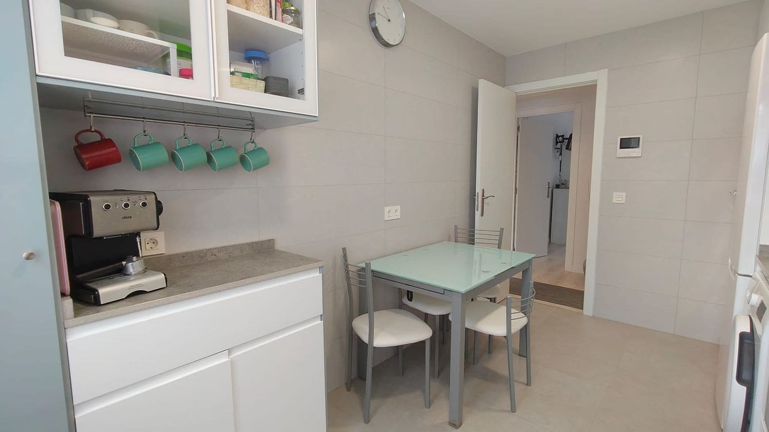 2 soveværelse Lejlighed til salg i Gijon med garage - € 220.000 (Ref: 9142529)