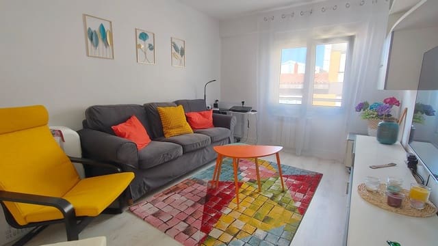 2 soveværelse Lejlighed til salg i Centro Urbano, Gijón med garage - € 235.000 (Ref: 9142529)