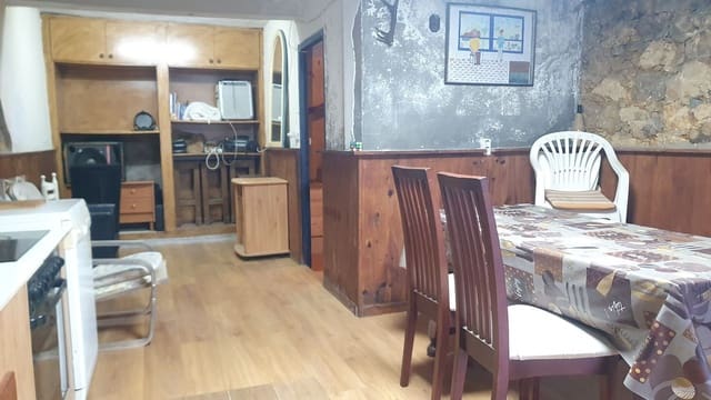 3 soveværelse Finca/Landehus til salg i Piloña med garage - € 60.000 (Ref: 9142530)