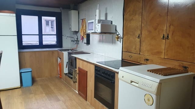 3 soveværelse Finca/Landehus til salg i Piloña med garage - € 60.000 (Ref: 9142530)