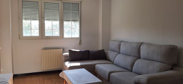 2 makuuhuone Huoneisto vuokrattavana paikassa Avilés mukana 
autotalli - 700 € (Ref: 9143378)