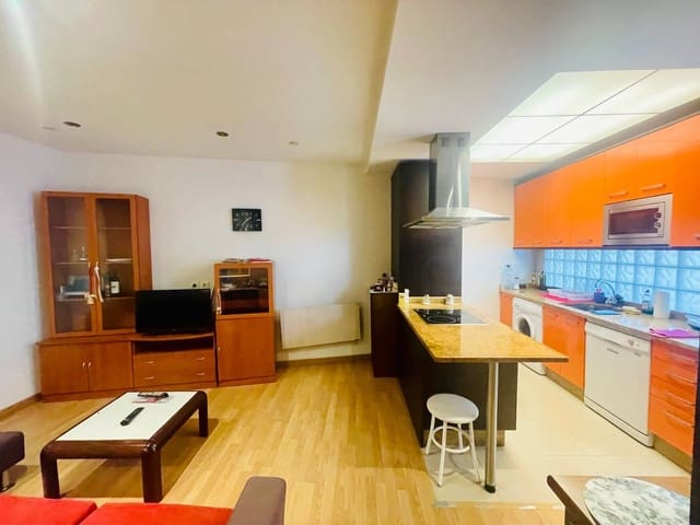 2 soveværelse Lejlighed til salg i Luarca, Valdés med garage - € 150.000 (Ref: 9153575)