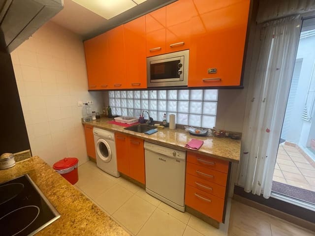 2 soveværelse Lejlighed til salg i Luarca, Valdés med garage - € 150.000 (Ref: 9153575)