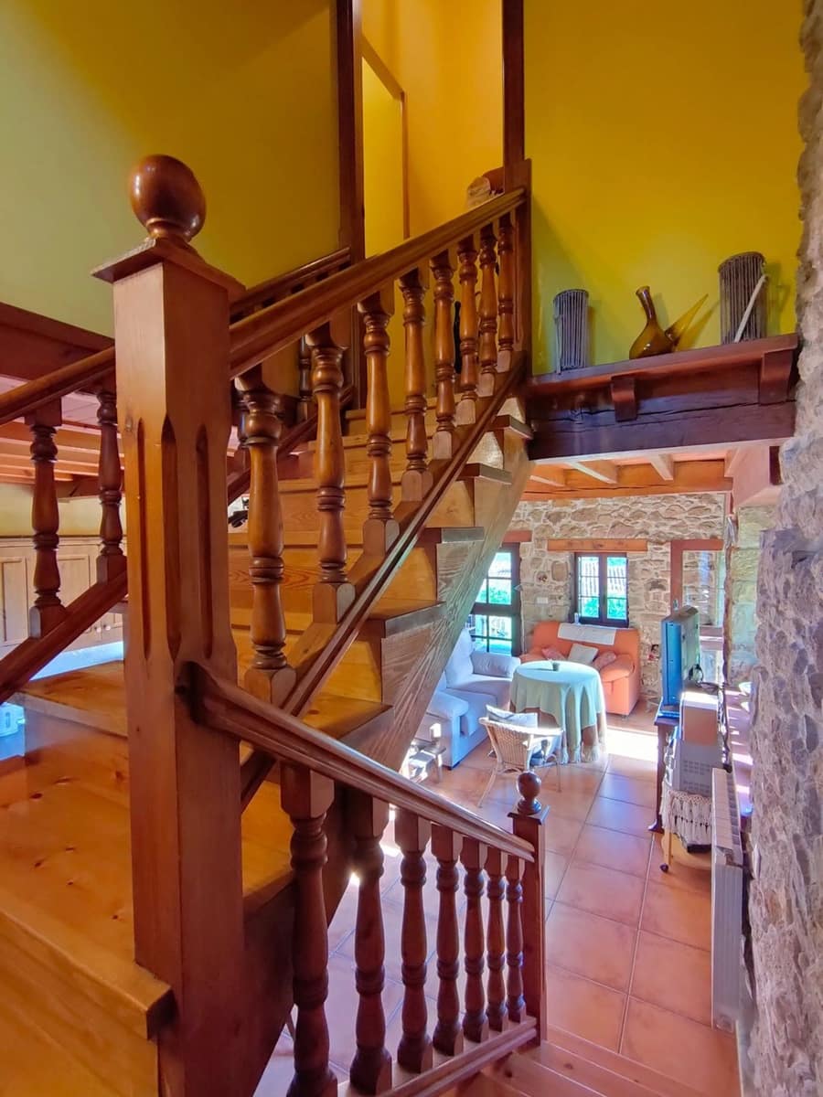 5 soveværelse Villa til salg i Cabranes med garage - € 398.000 (Ref: 9154762)