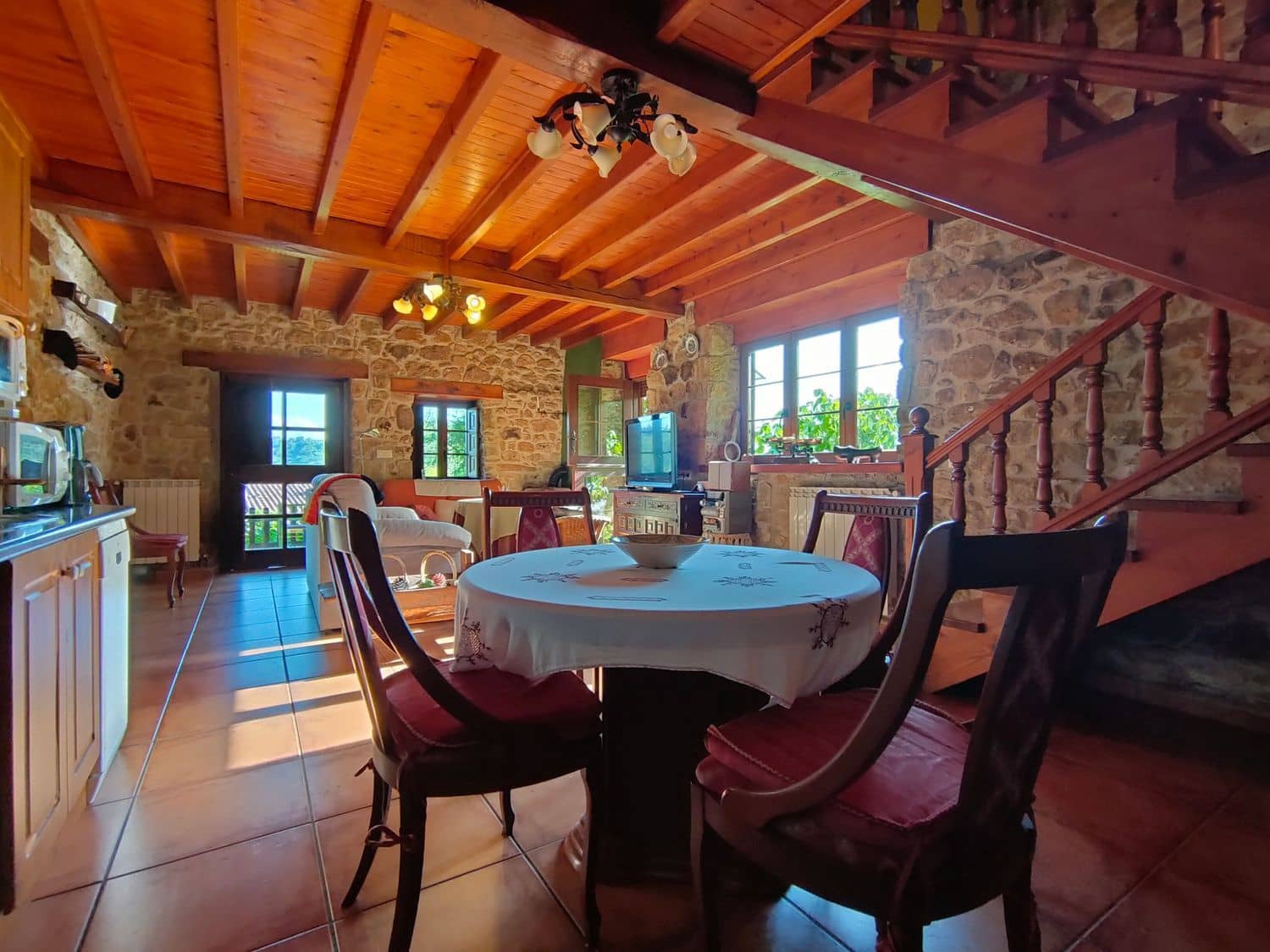 5 soveværelse Villa til salg i Cabranes med garage - € 398.000 (Ref: 9154762)