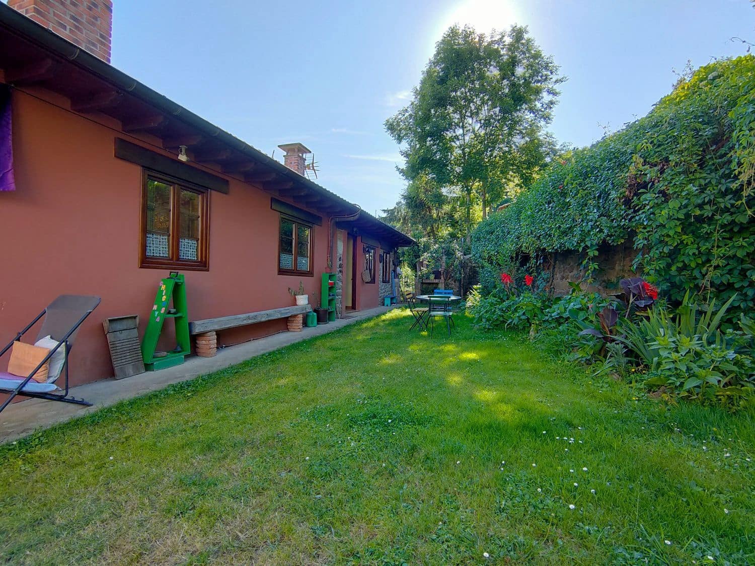 5 soveværelse Villa til salg i Cabranes med garage - € 398.000 (Ref: 9154762)