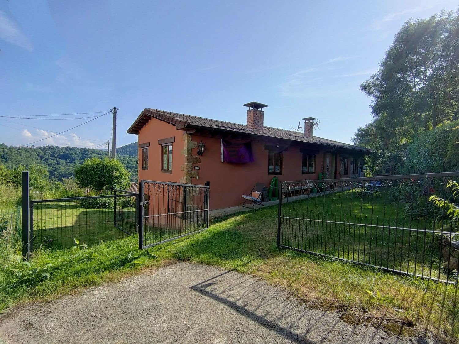 5 soveværelse Villa til salg i Cabranes med garage - € 398.000 (Ref: 9154762)