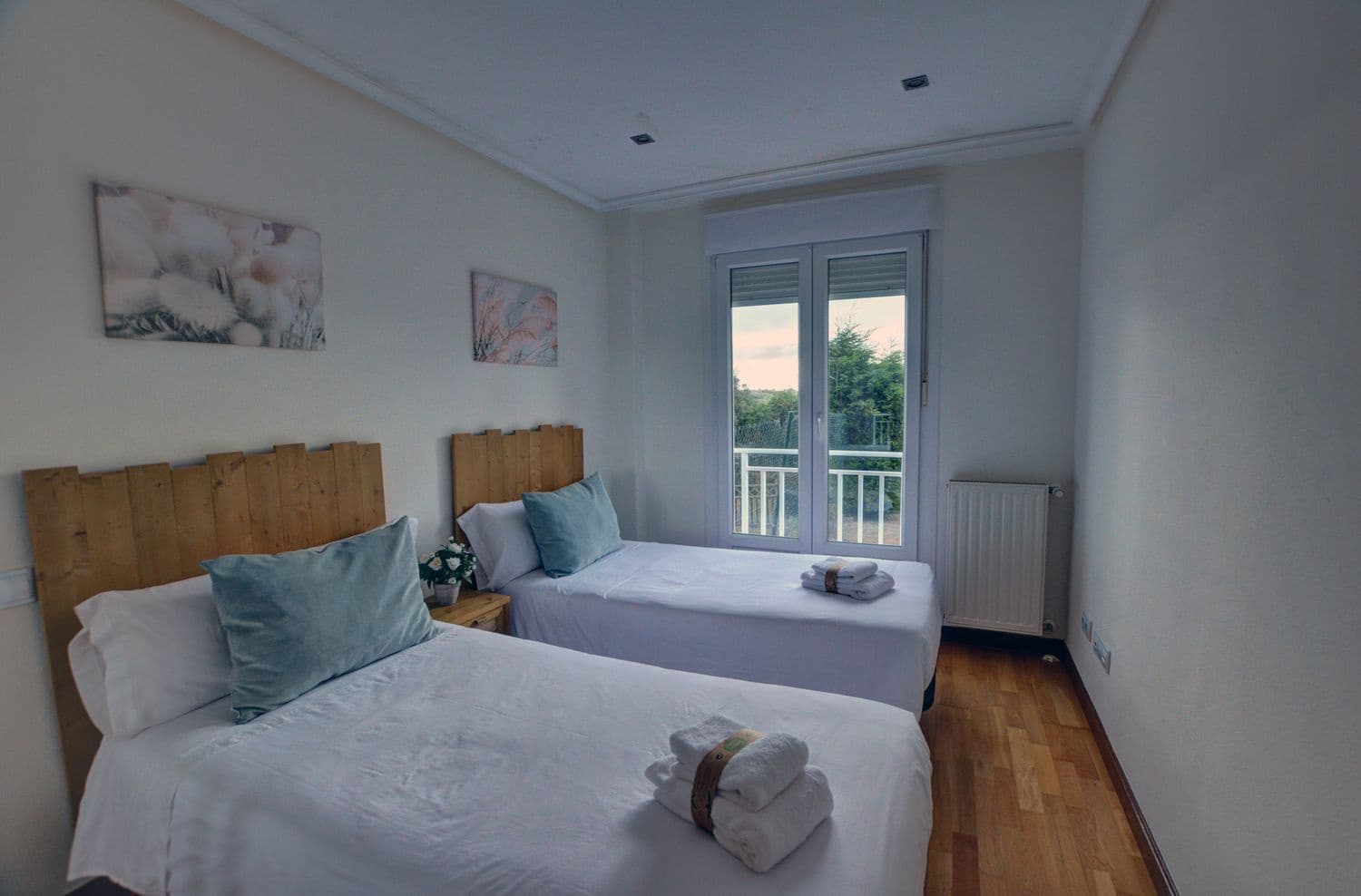 2 soveværelse Lejlighed til salg i Carreno med garage - € 269.000 (Ref: 9163316)