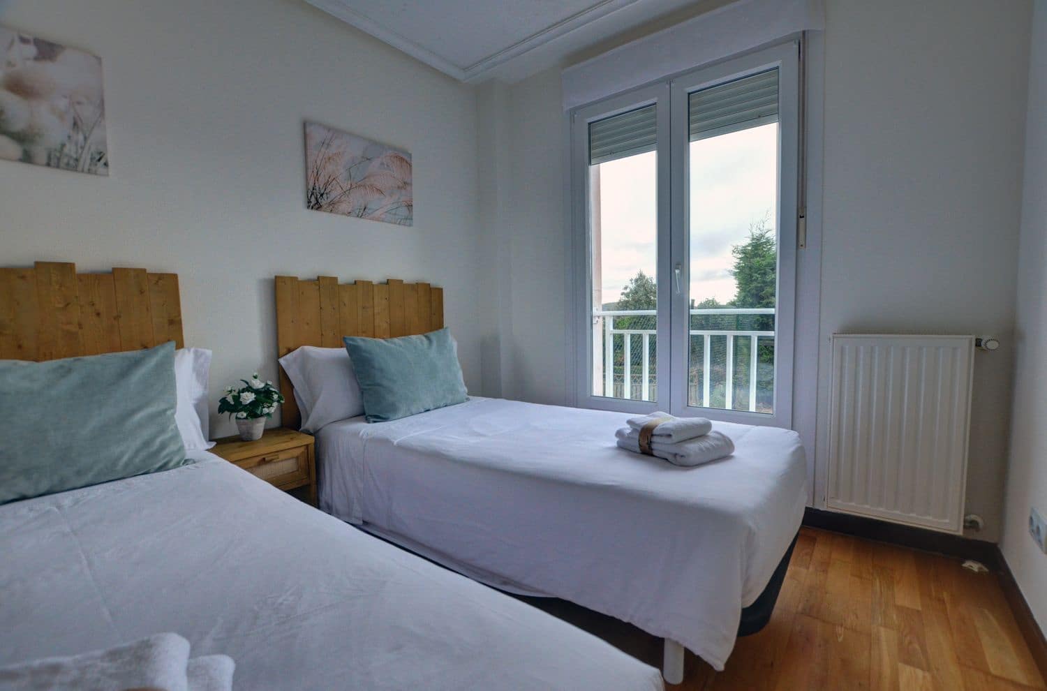 2 soveværelse Lejlighed til salg i Carreno med garage - € 269.000 (Ref: 9163316)