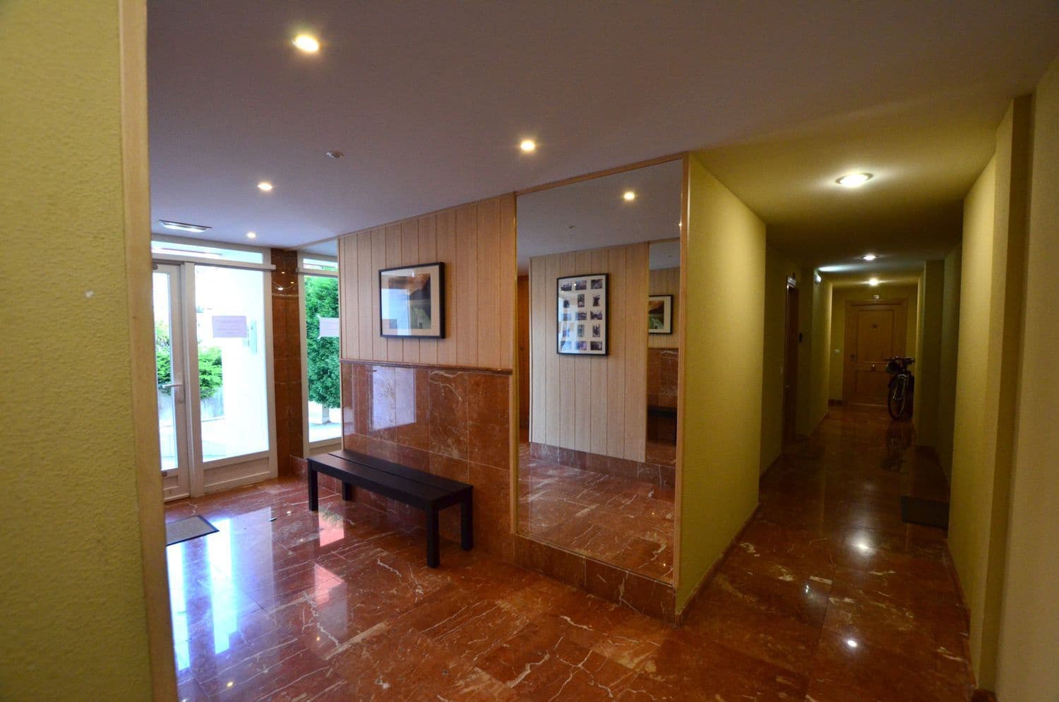 2 soveværelse Lejlighed til salg i Carreno med garage - € 269.000 (Ref: 9163316)