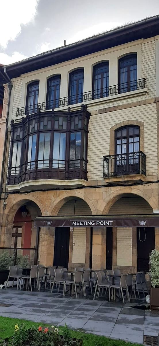 Erhverv til salg i Aviles - € 850.000 (Ref: 9165146)