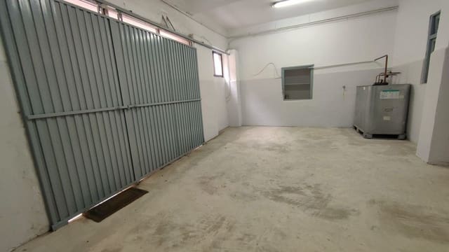 3 chambre Appartement à vendre à Aller avec garage - 87 000 € (Ref: 9166769)