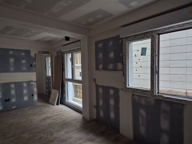 Apartment for sale in Centro Urbano, Gijón with garage - € 185,000 (Ref: 9167234)