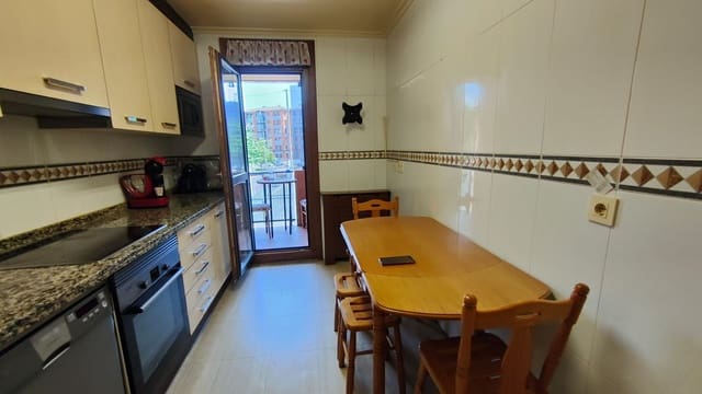 2 soveværelse Lejlighed til salg i Centro Urbano, Gijón - € 195.000 (Ref: 9167235)
