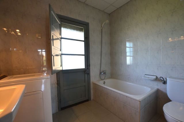 2 soverom Finca/Herregård til salgs i Siero med garasje - € 85 000 (Ref: 9170964)