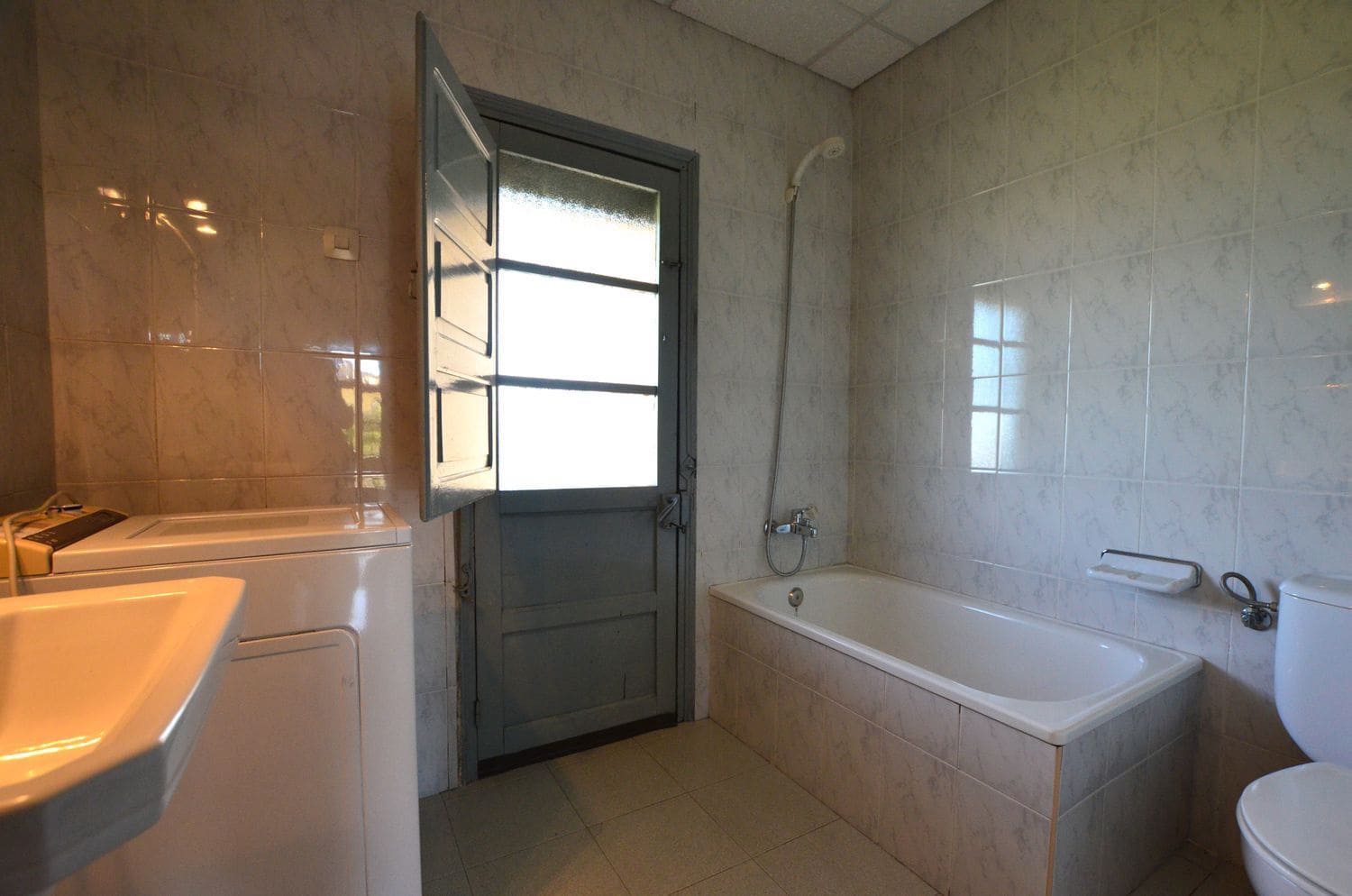 2 soveværelse Finca/Landehus til salg i Siero med garage - € 85.000 (Ref: 9170964)