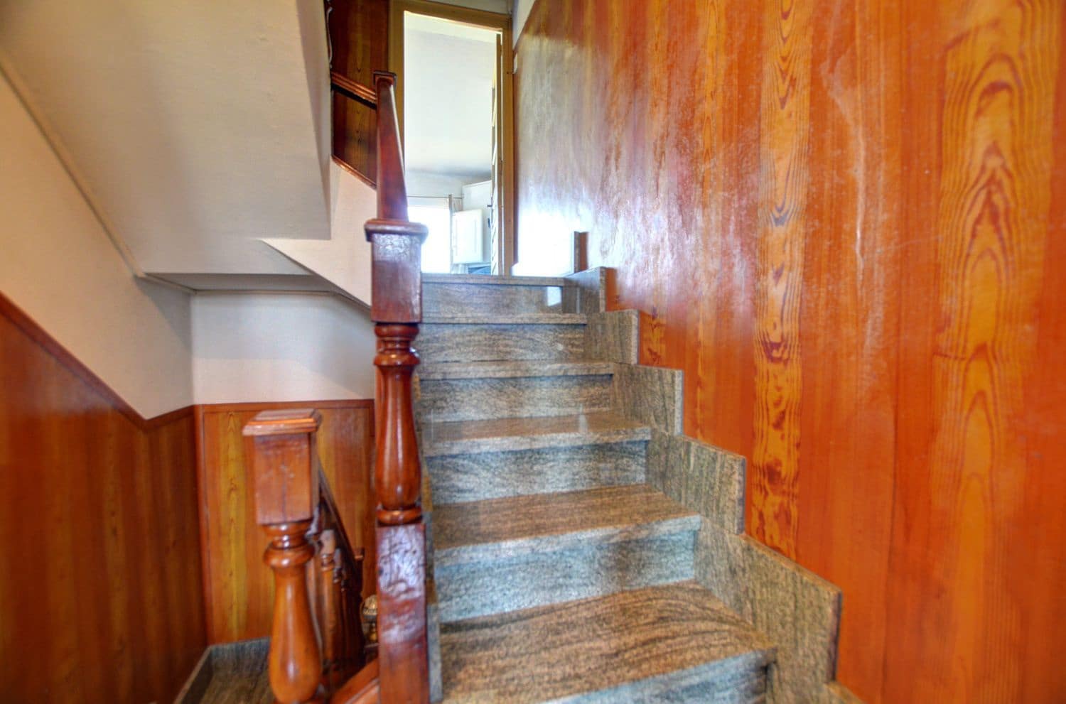 2 soveværelse Finca/Landehus til salg i Siero med garage - € 85.000 (Ref: 9170964)