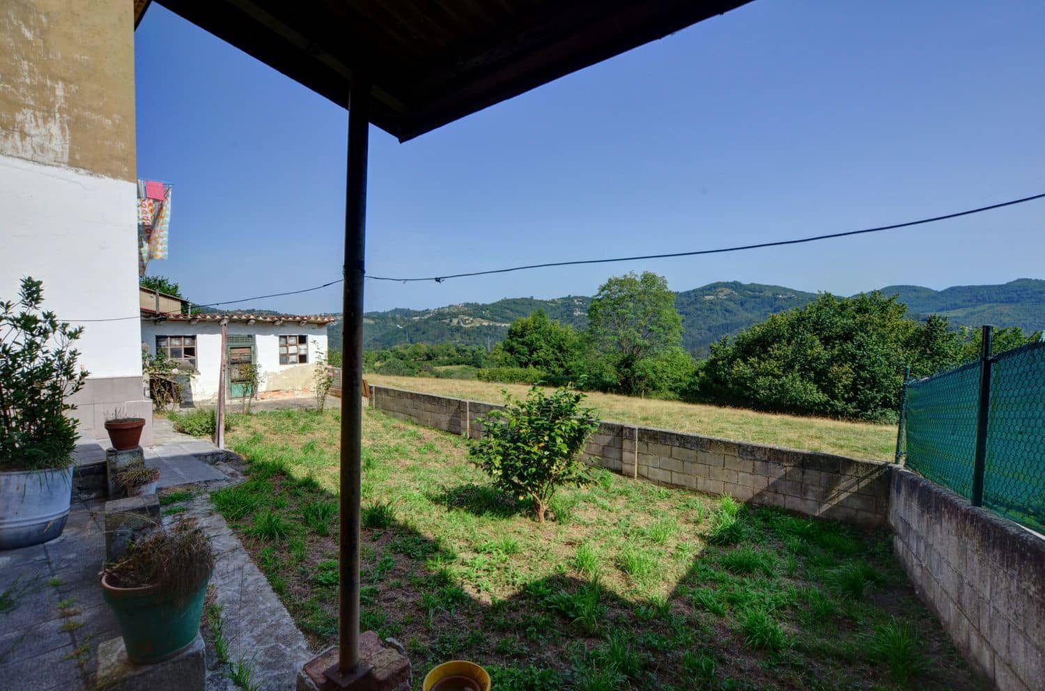 2 soveværelse Finca/Landehus til salg i Siero med garage - € 85.000 (Ref: 9170964)