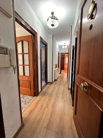 2 makuuhuone Huoneisto vuokrattavana paikassa Centro Urbano, Gijón - 750 € (Ref: 9176107)