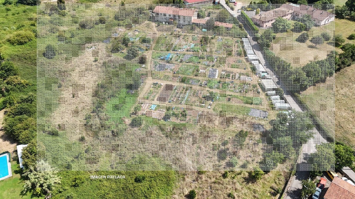 Mark till salu i Gijon - 995 000 € (Ref: 9176110)