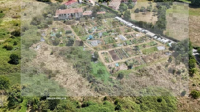 Mark till salu i Gijón - 995 000 € (Ref: 9176110)