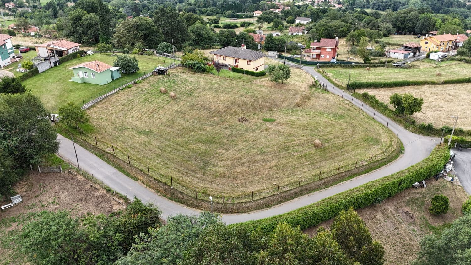 Undeveloped Land for sale in Siero - € 55,000 (Ref: 9177204)