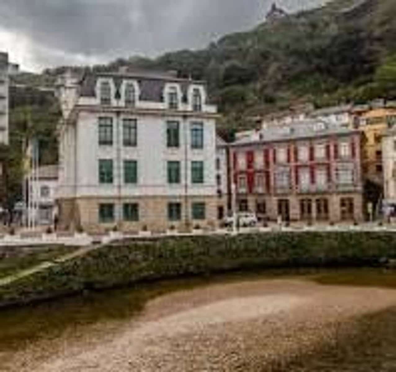 Bedrijf te koop in Luarca - € 38.000 (Ref: 9183295)