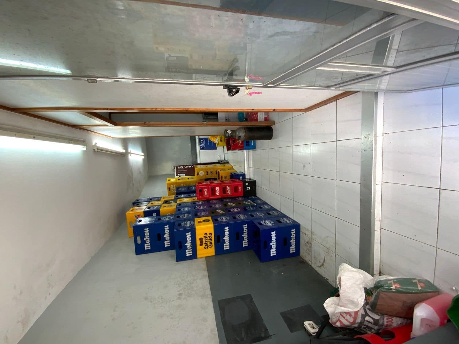 Bedrijf te koop in Luarca - € 38.000 (Ref: 9183295)